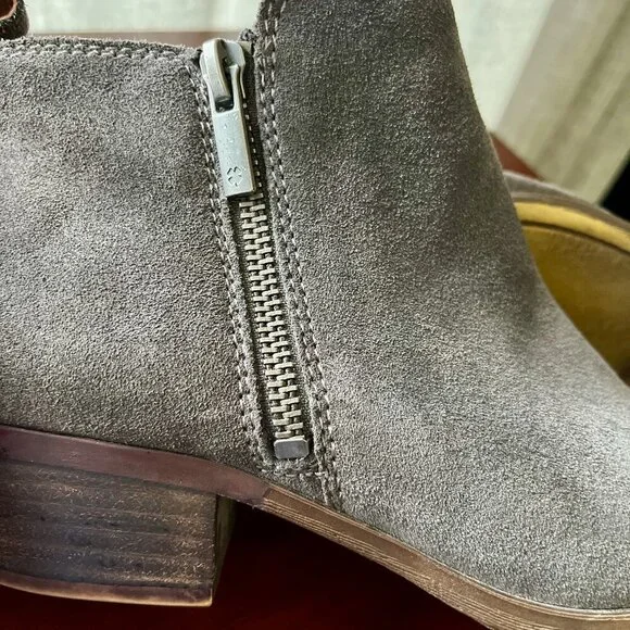 Lucky Brand Basel Printed Suede Ankle Booties Side Zip Block Heel 6.5 - Picture 4 of 8